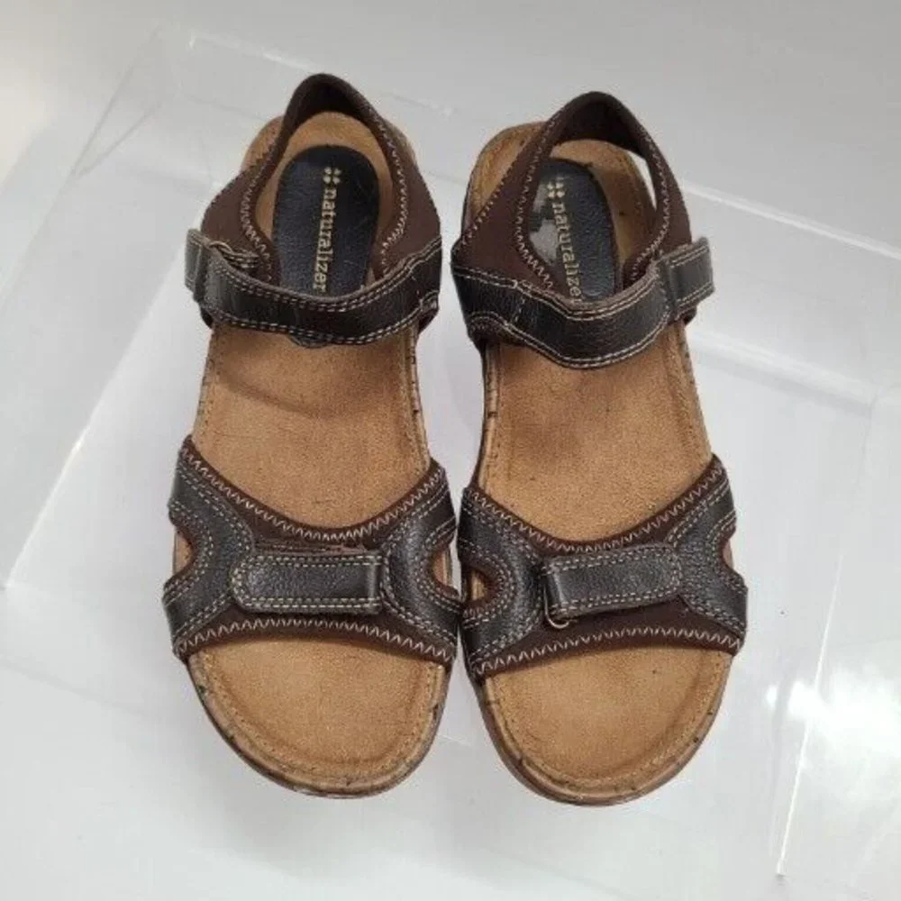 Women's NATURALIZER Monteda Leather‎ Ankle Strap Brown Sport Sandals US Size 8M